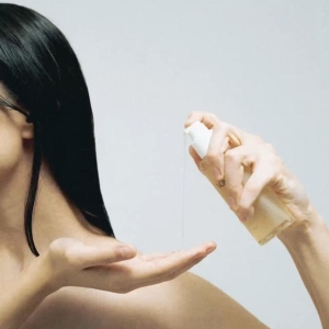 Feuchtigkeitsserum gegen Haarausfall